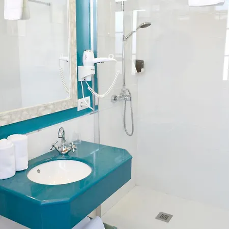 Alda Puerta Del Sol 2*