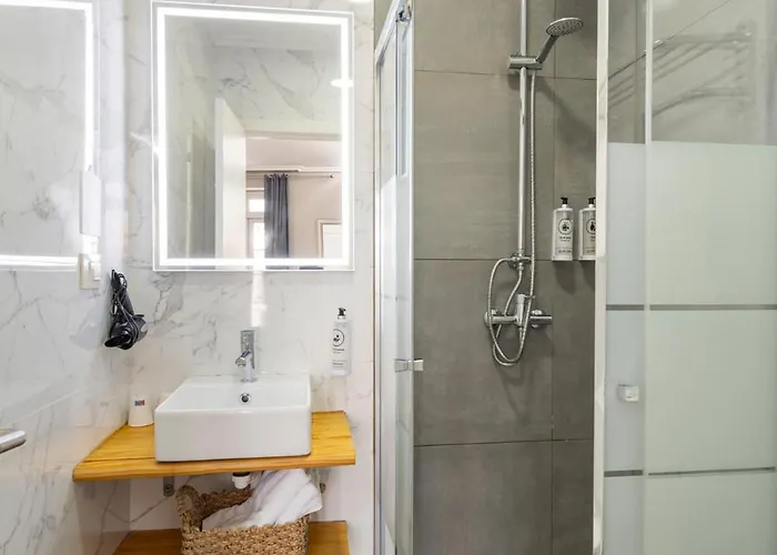 Hotel Alda Puerta Del Sol 2*