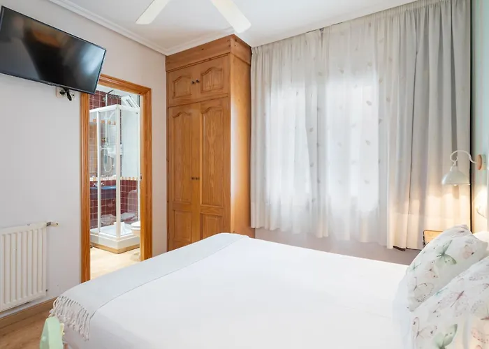 Hotel Alda Puerta Del Sol 2*